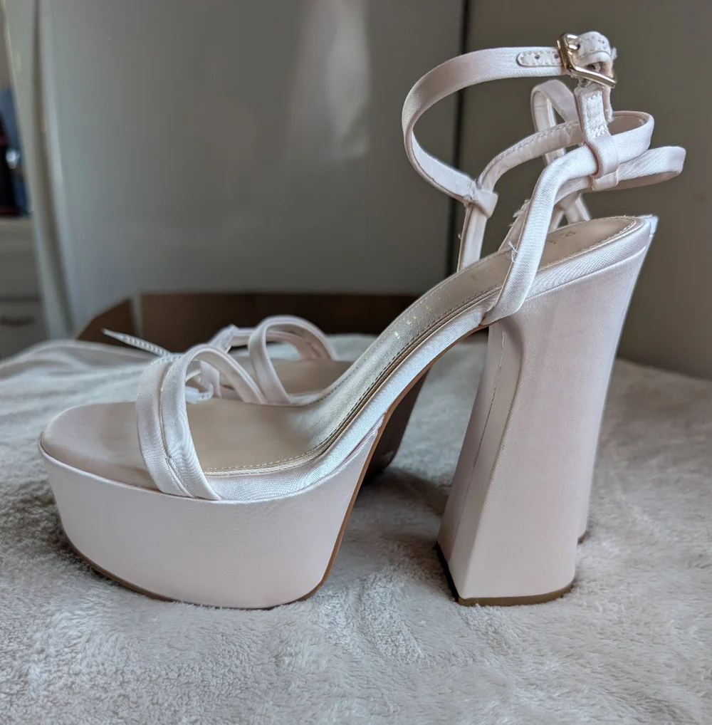 Gianni Bini block-heel platform dress sandals Size 9.5
